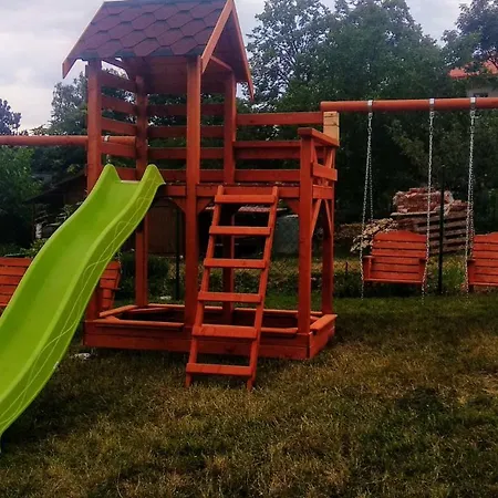 Pod Vinici 게스트하우스 3*